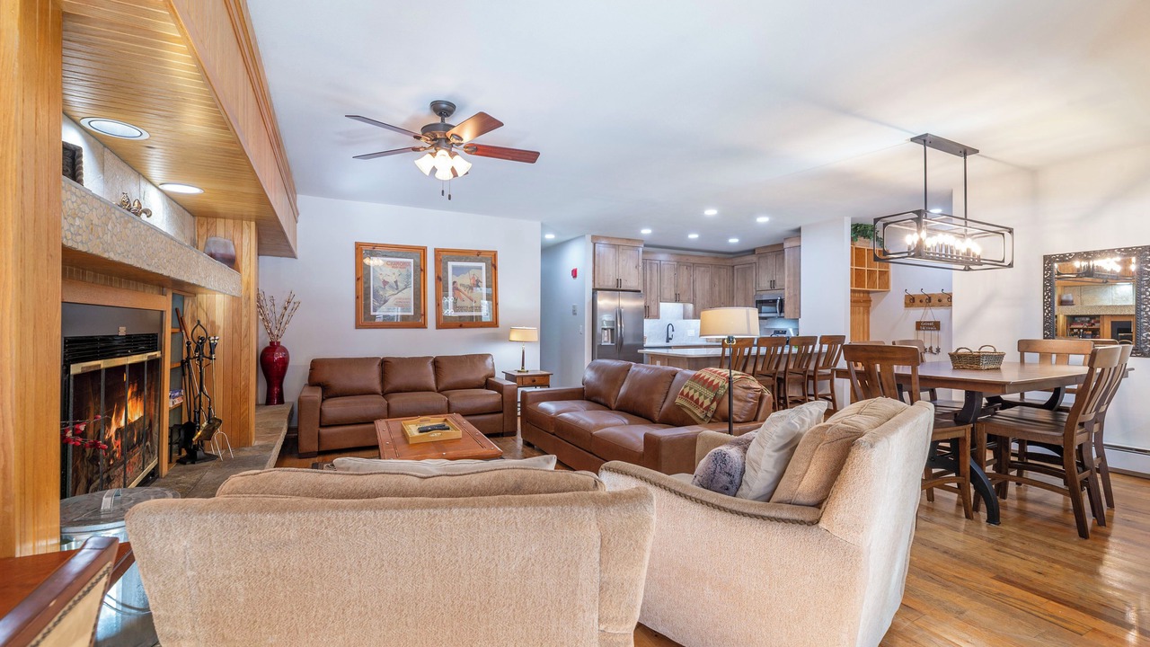 Photo of Livingroom in Mountain House