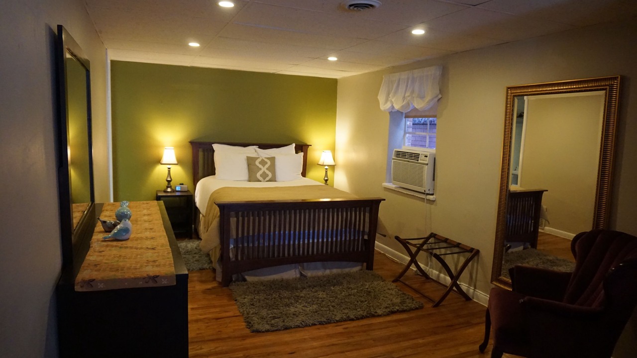 Photo of Bedroom in City Park West