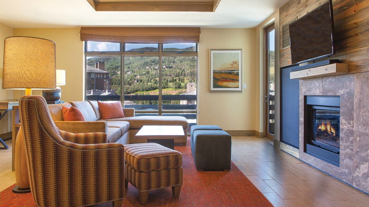 Photo of Livingroom in Avon