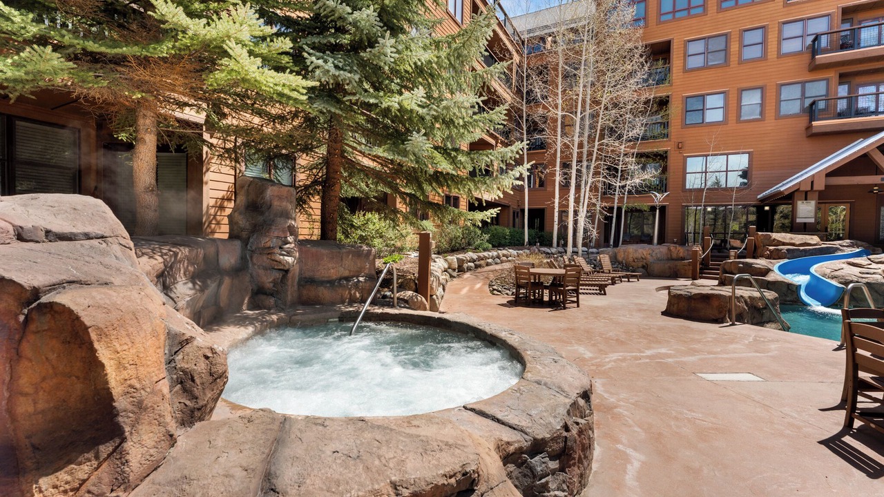 Photo of Outdoor in River Run