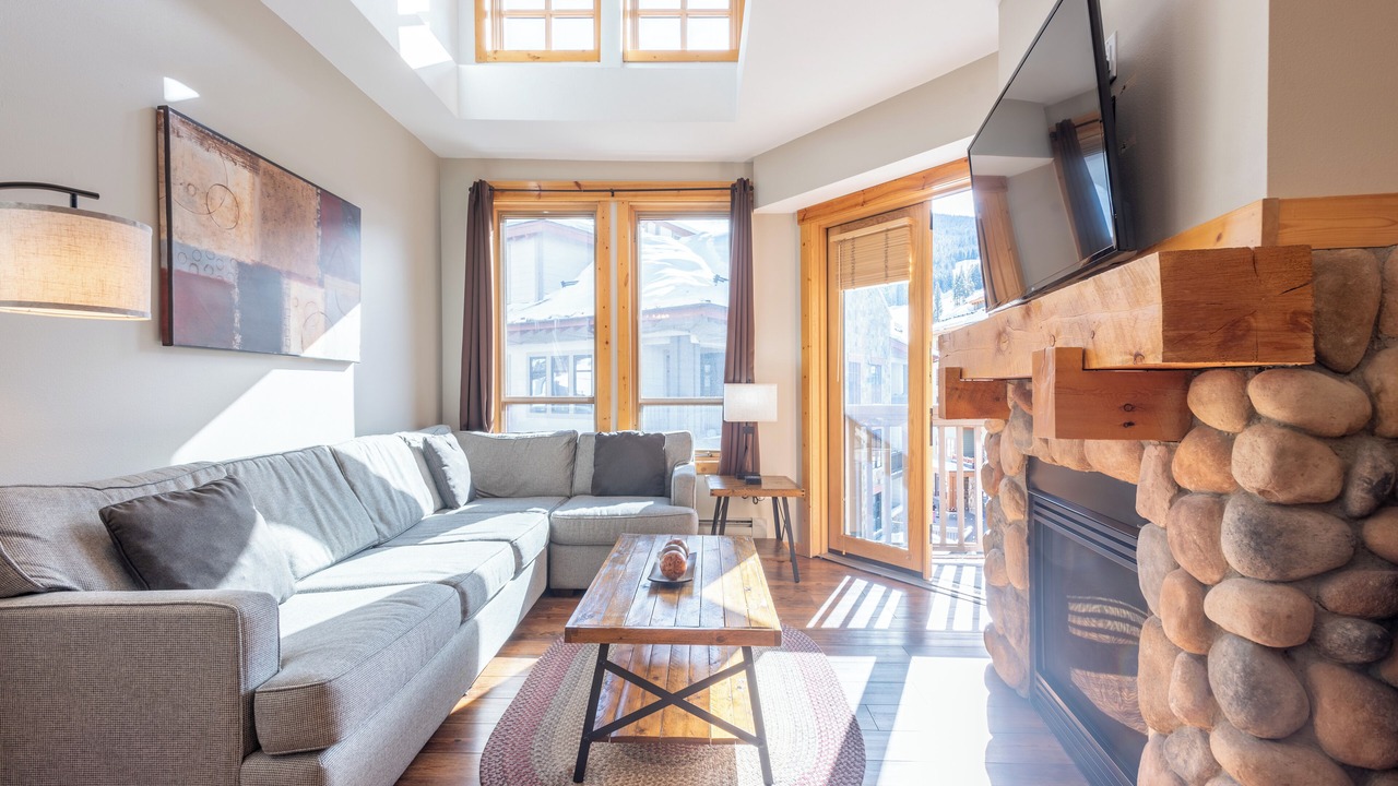 Photo of Livingroom in Copper Mountain Village
