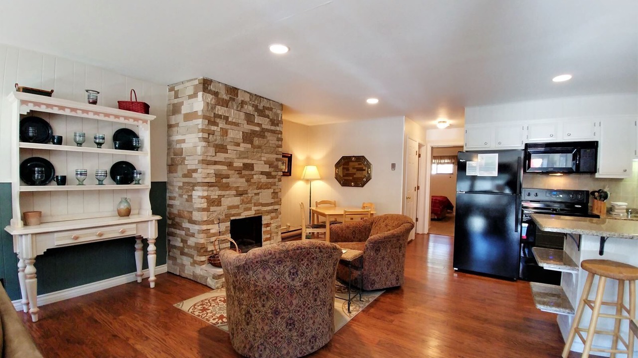 Photo of Livingroom in Red River
