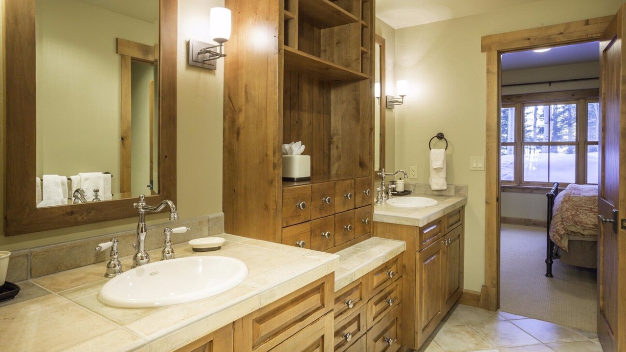 Photo of Bedroom in Mountain Village