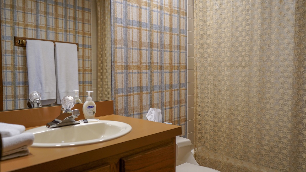 Photo of Bathroom in Hiwan Estates And Fairway