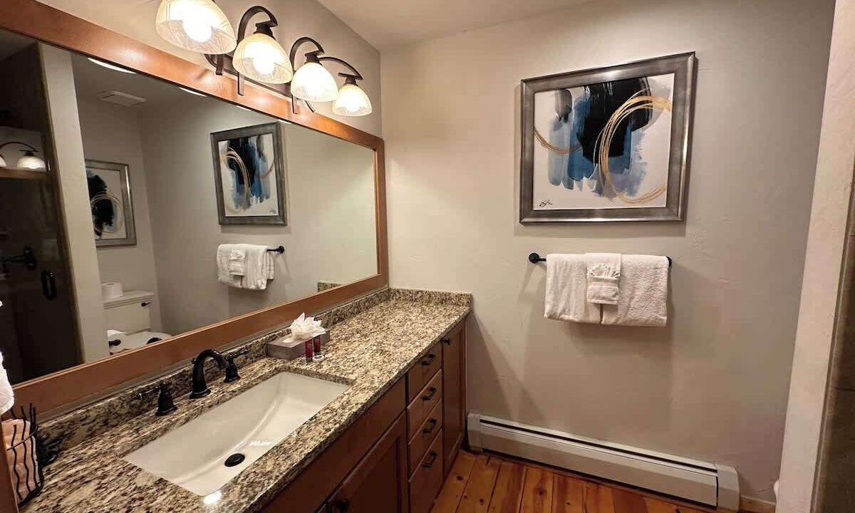 Photo of Bathroom in Breckenridge