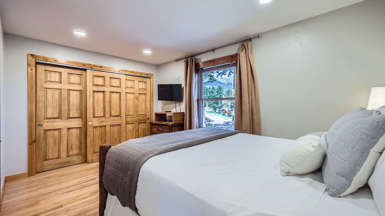 Photo of Bedroom in Breckenridge