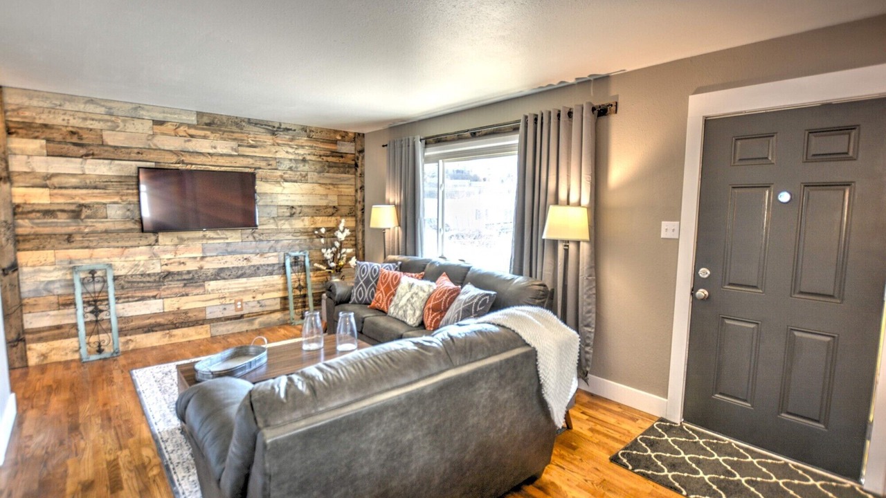 Photo of Livingroom in Colorado Springs
