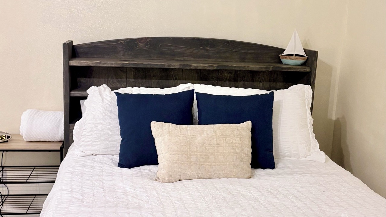 Photo of Bedroom in Northridge