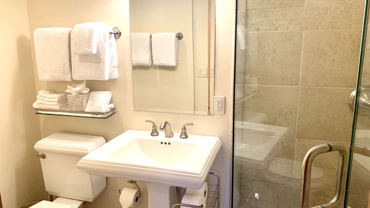 Photo of Bathroom in Aspen