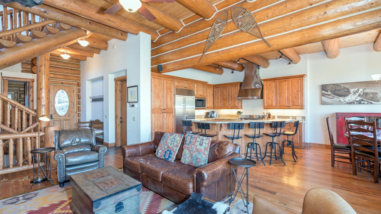 Photo of Livingroom in Mountain Village