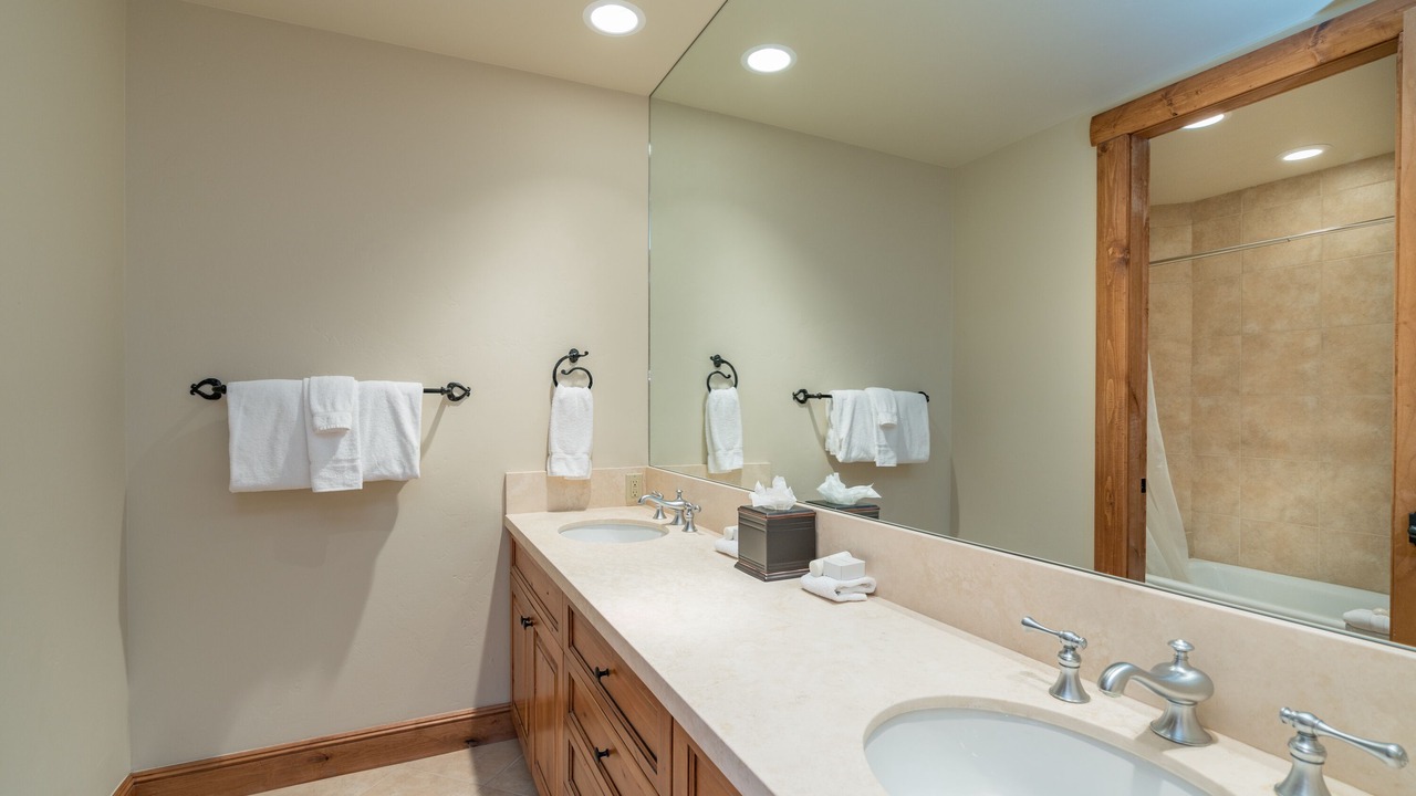 Photo of Bathroom in Mountain Village