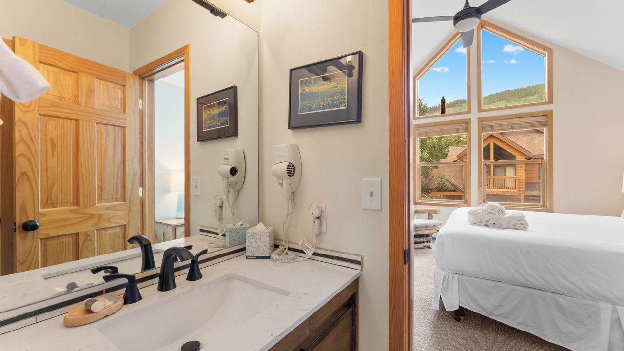 Photo of Bathroom in Mountain House
