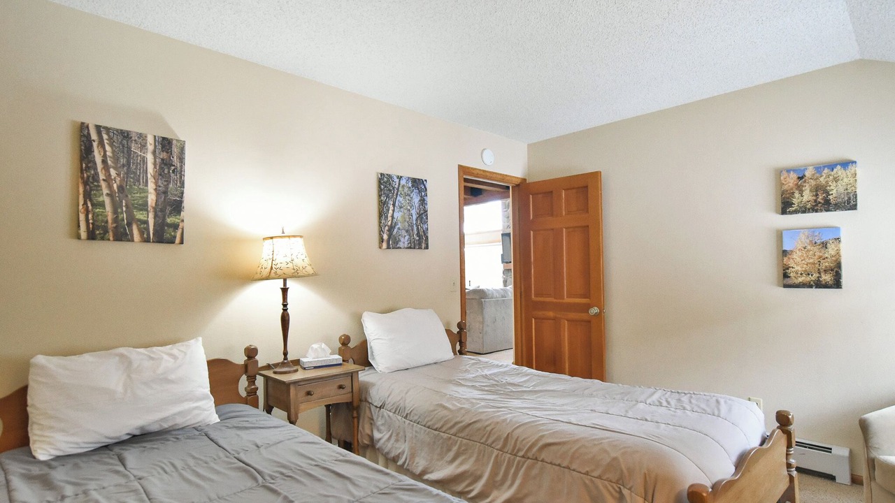 Photo of Bedroom in Warrior's Mark West