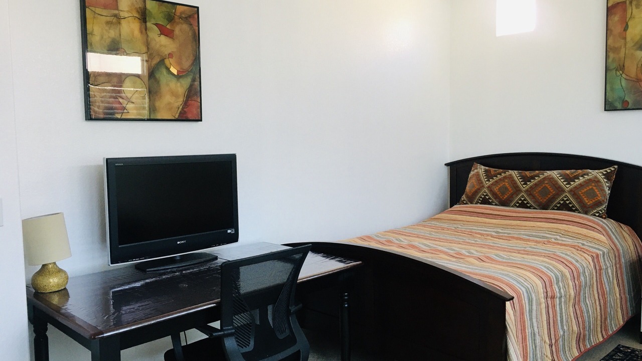 Photo of Bedroom in Enterprise