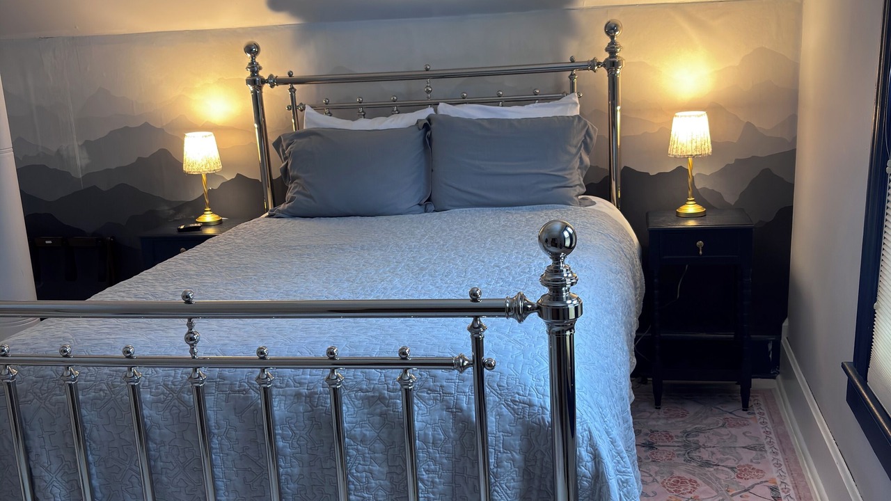 Photo of Bedroom in Silverton