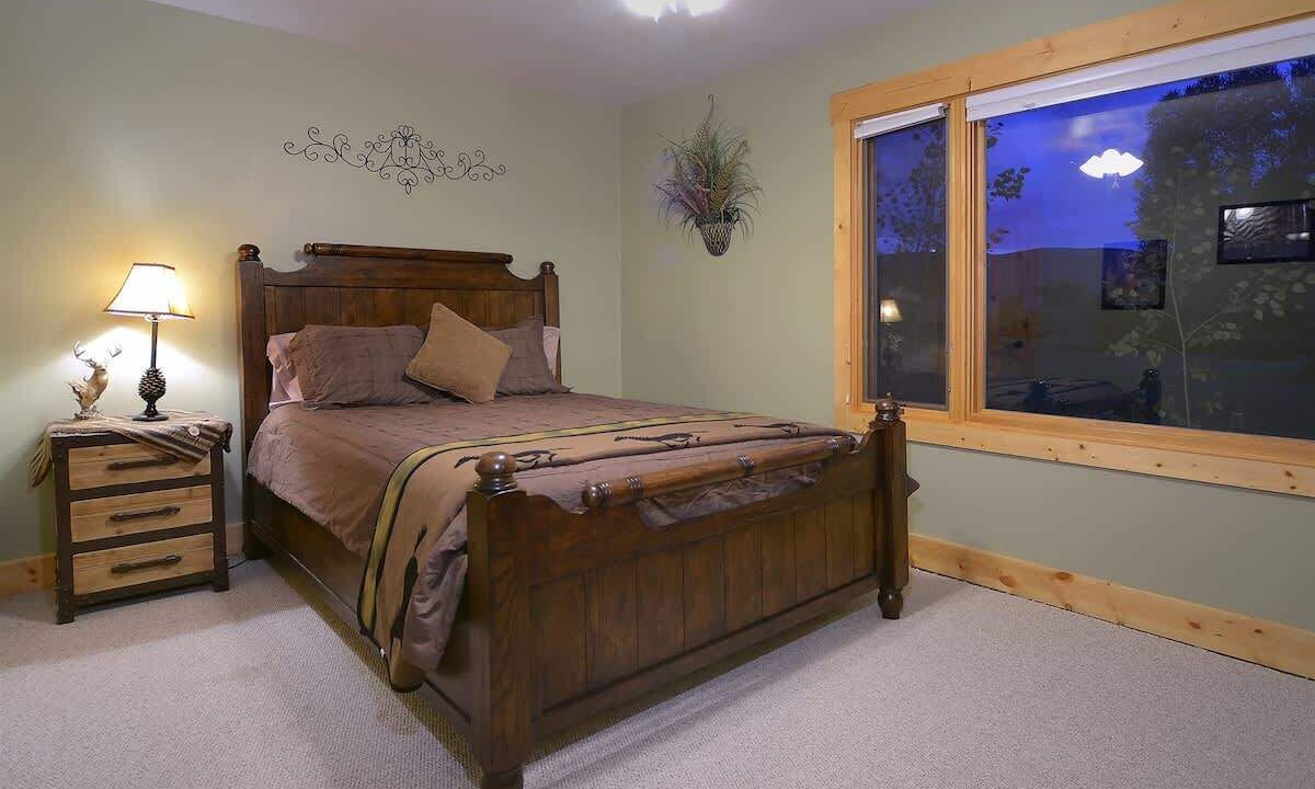 Photo of Bedroom in Gunnison