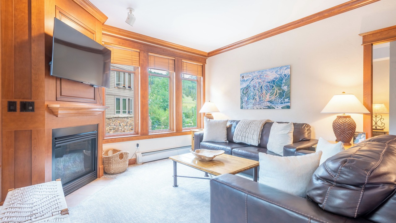 Photo of Livingroom in Copper Mountain Village