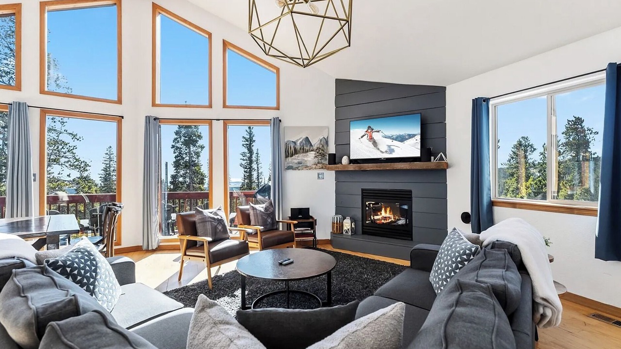 Photo of Livingroom in Valley of the Sun