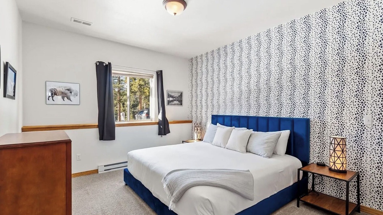 Photo of Bedroom in Valley of the Sun
