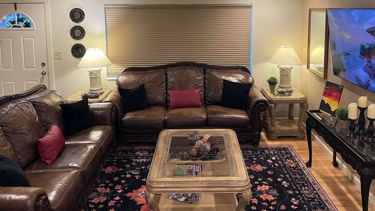 Photo of Livingroom in Berkley