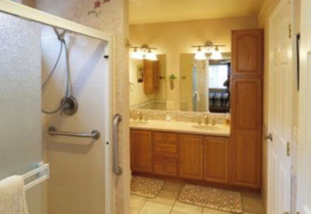 Photo of Bathroom in Sunnyheights