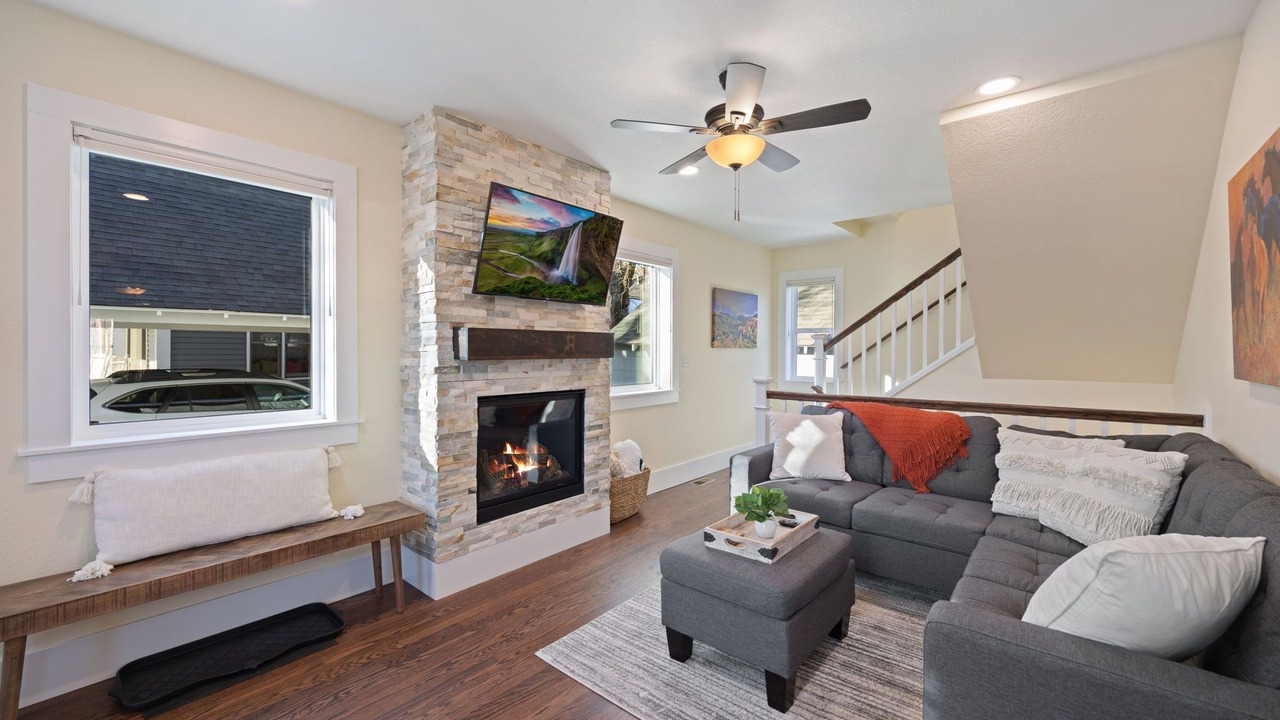 Photo of Livingroom in Loveland
