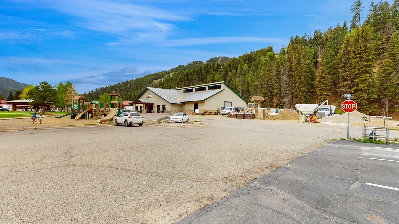 Photo of Outdoor in Red River