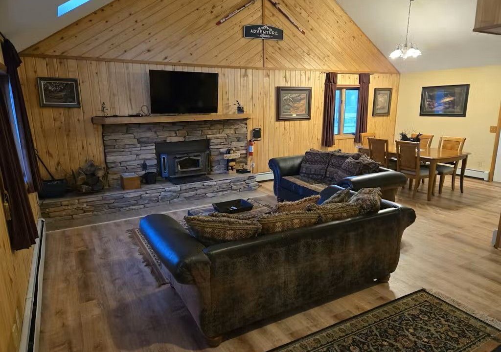 Photo of Livingroom in South Fork