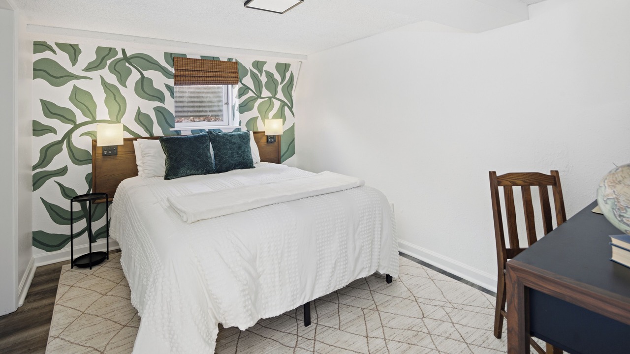 Photo of Bedroom in Englewood