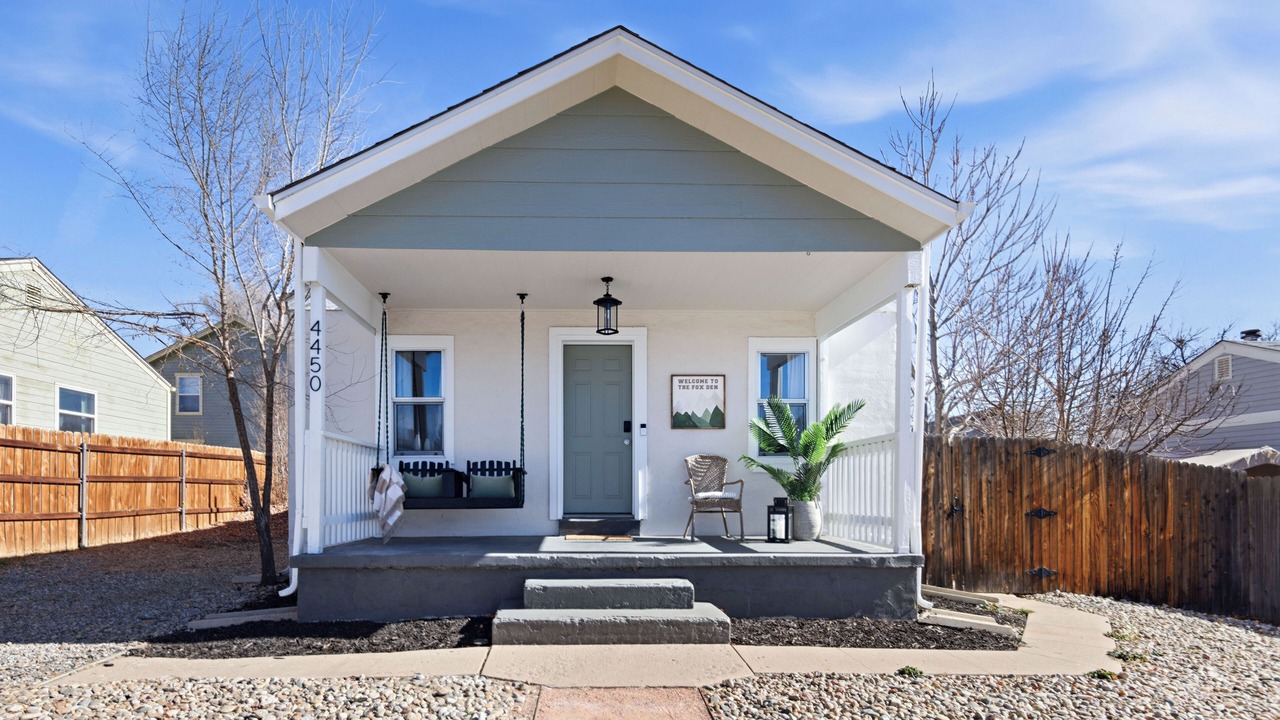 Photo of Outdoor in Englewood