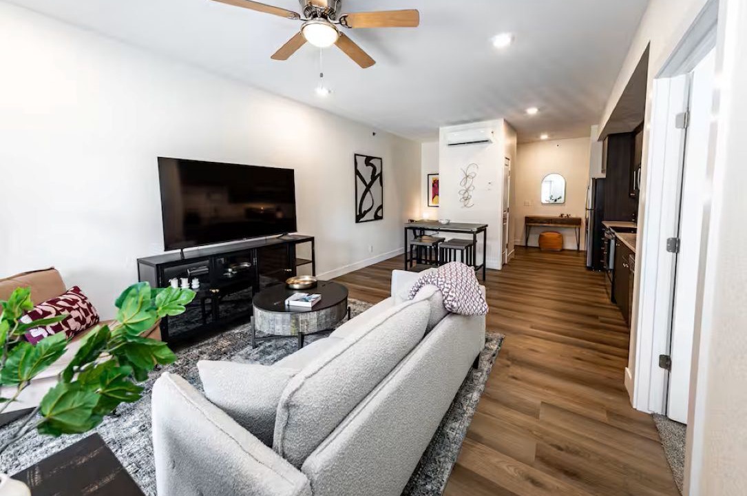 Photo of Livingroom in Mountain Shadows
