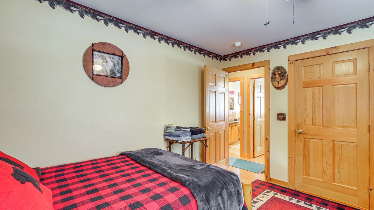 Photo of Bedroom in Chestertown