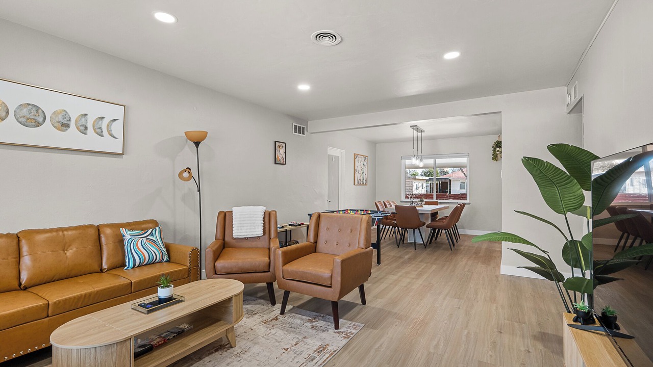 Photo of Livingroom in Jewell Heights - Hoffman Heights