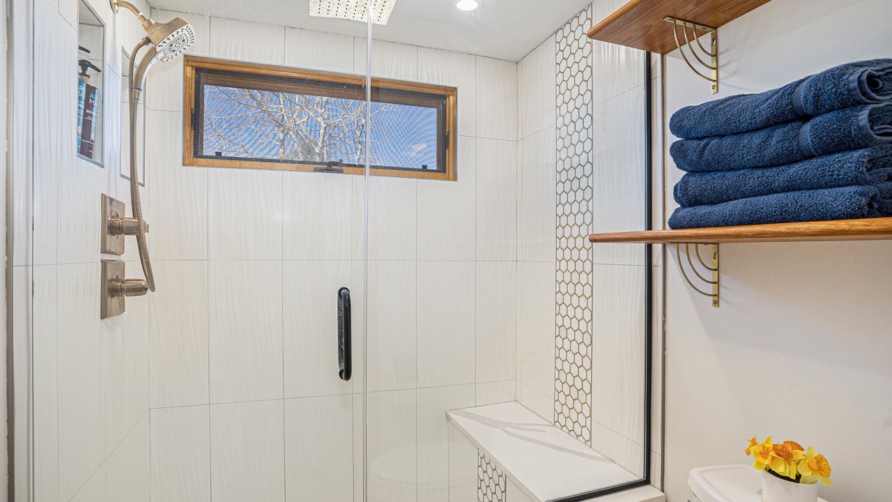 Photo of Bathroom in Park Vista