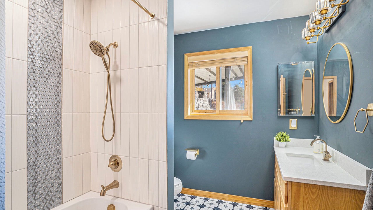 Photo of Bathroom in Park Vista