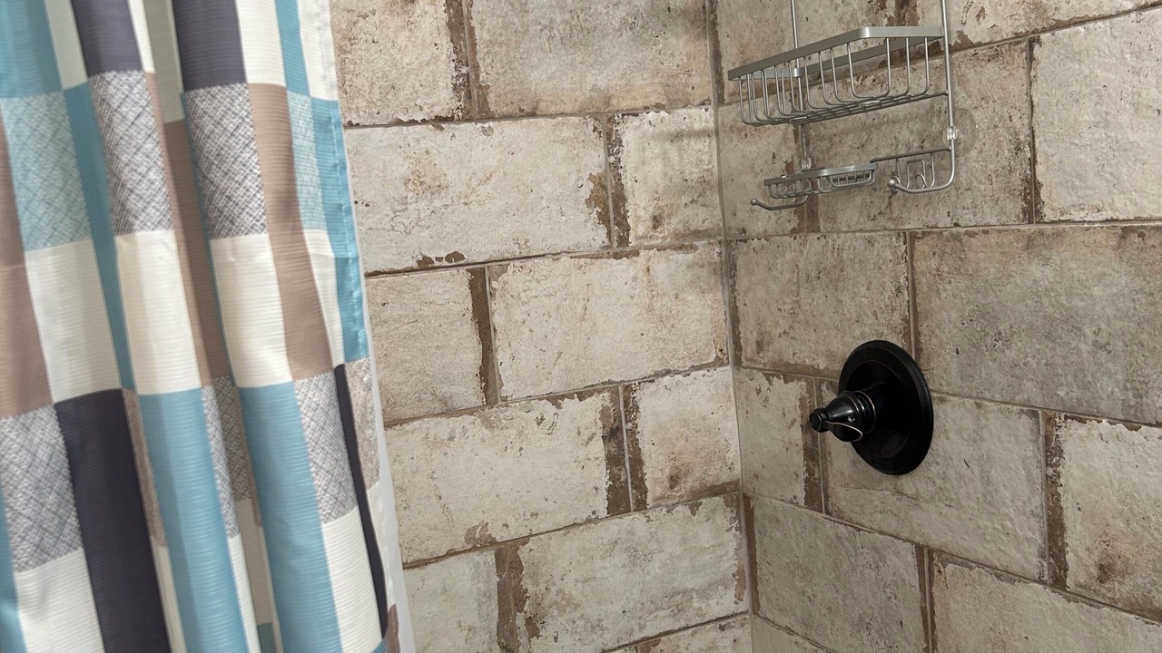 Photo of Bathroom in Scenic Heights