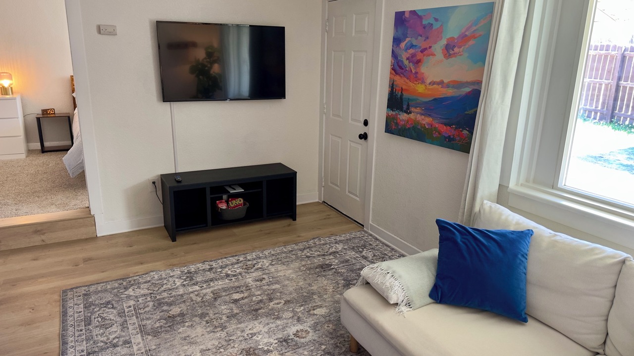 Photo of Livingroom in North Aurora