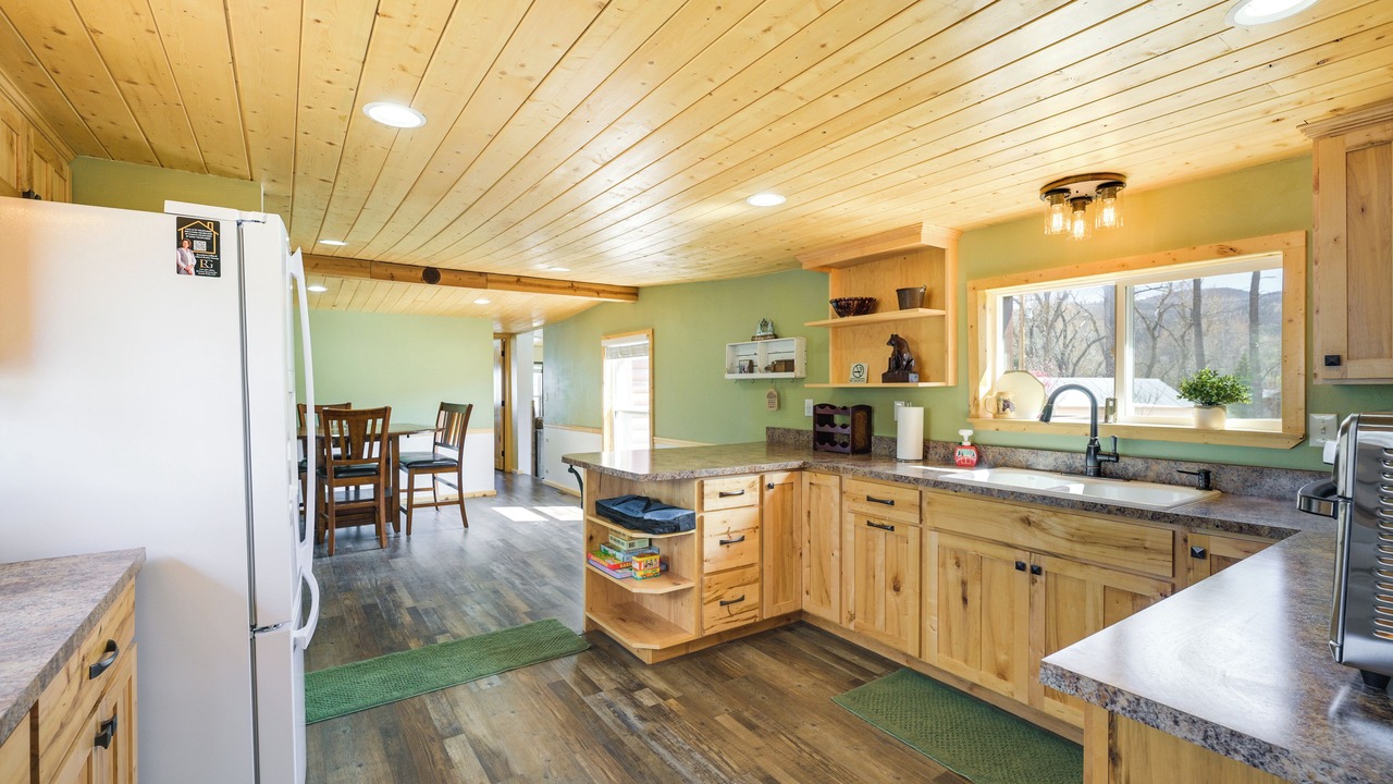 Photo of Kitchen in Alpine Village