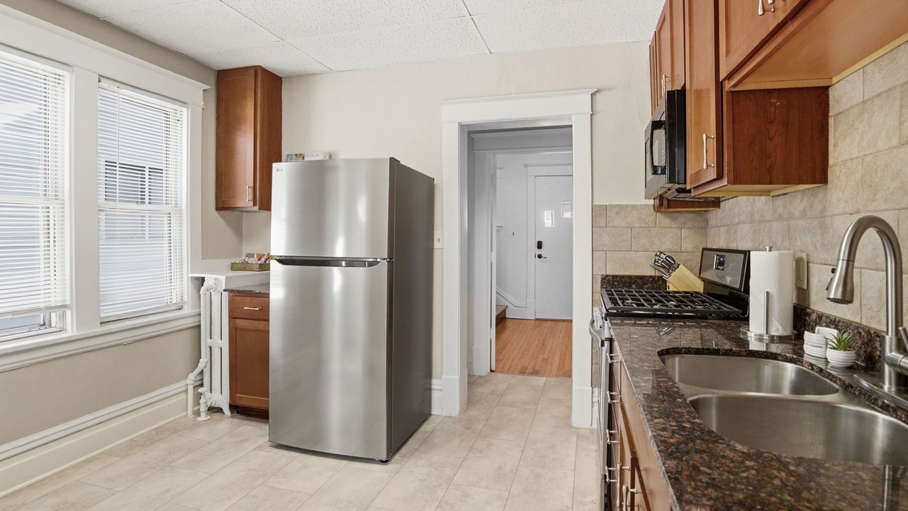 Photo of Kitchen in Summit - University