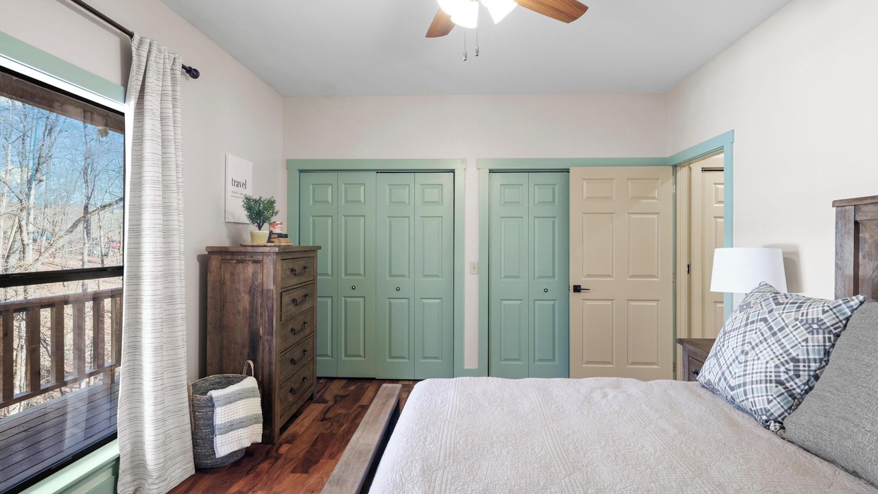 Photo of Bedroom in Beaver Shores