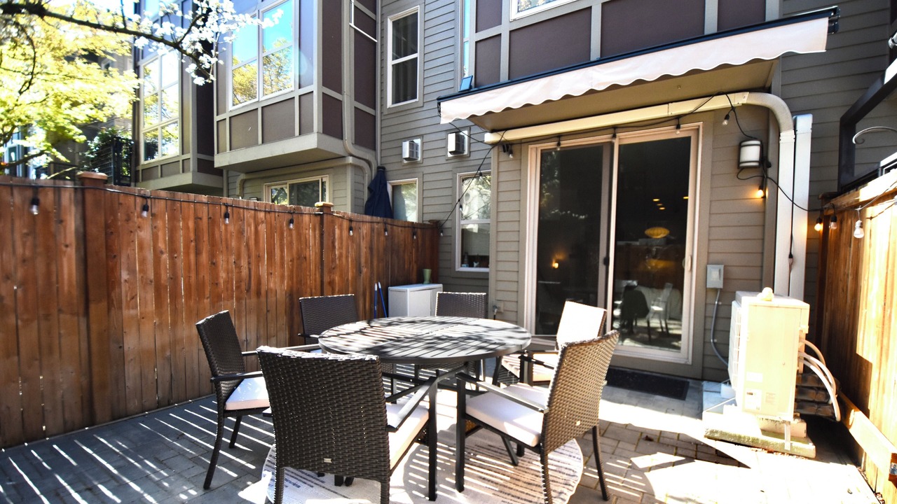 Photo of Outdoor in Lower Queen Anne