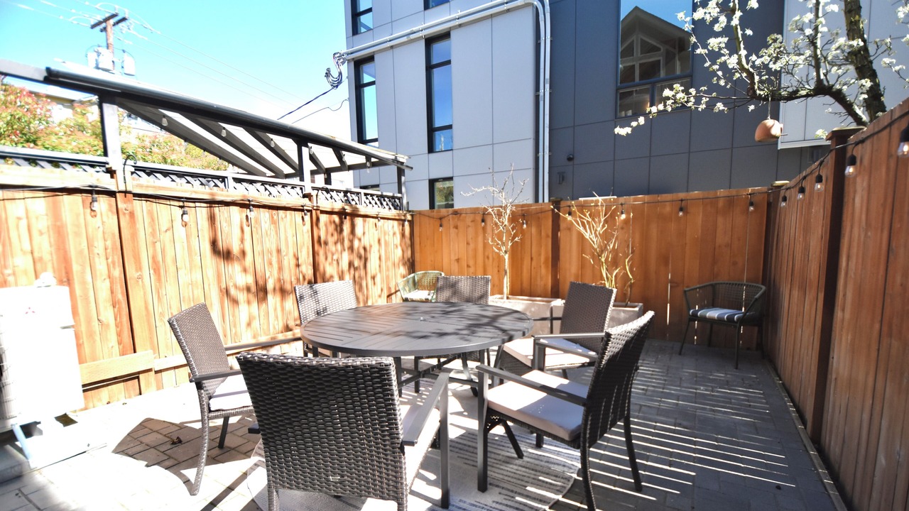 Photo of Outdoor in Lower Queen Anne