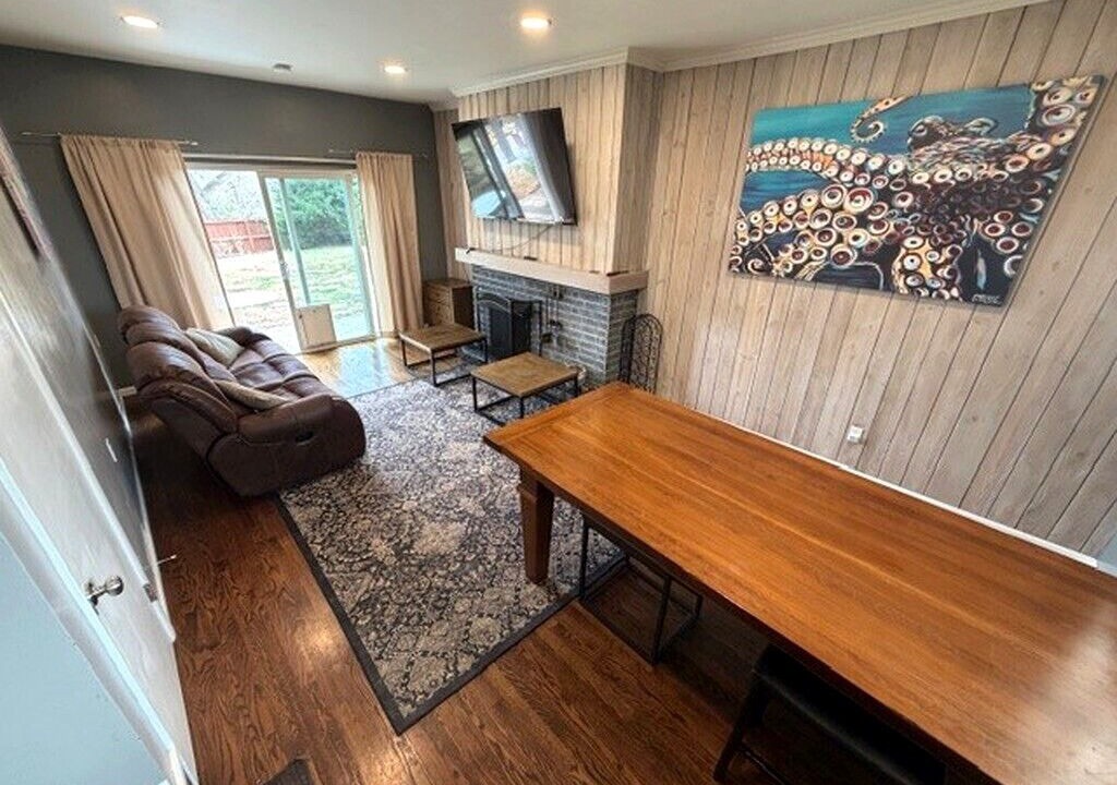 Photo of Livingroom in Arvada Plaza Area