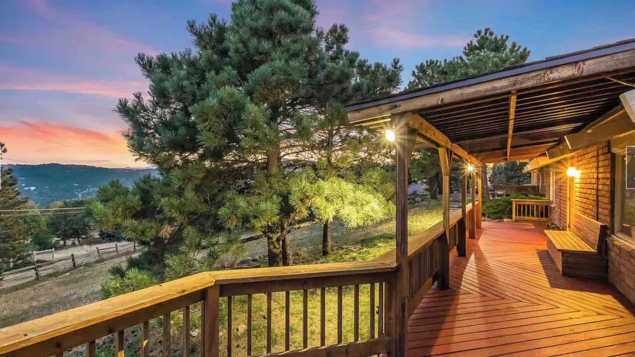 Photo of Patio Balcony in Golden