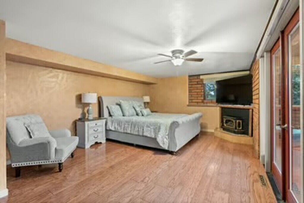Photo of Bedroom in Golden