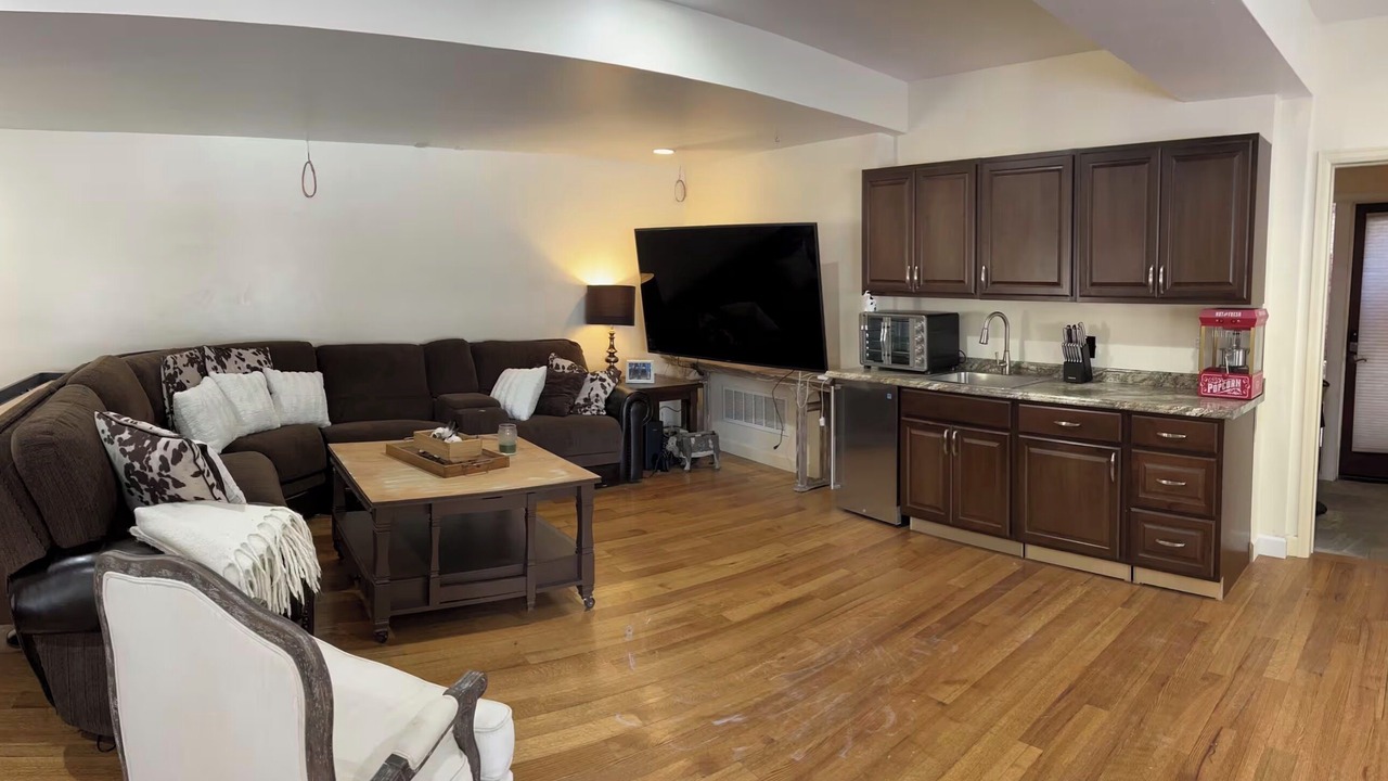 Photo of Livingroom in Golden