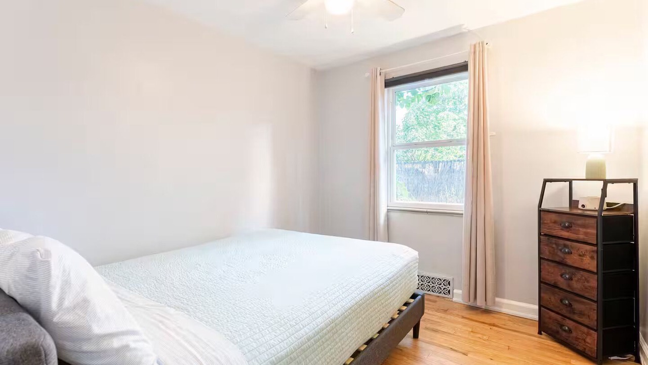 Photo of Bedroom in City Park
