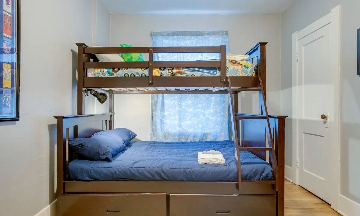 Photo of Bedroom in Washington Park West