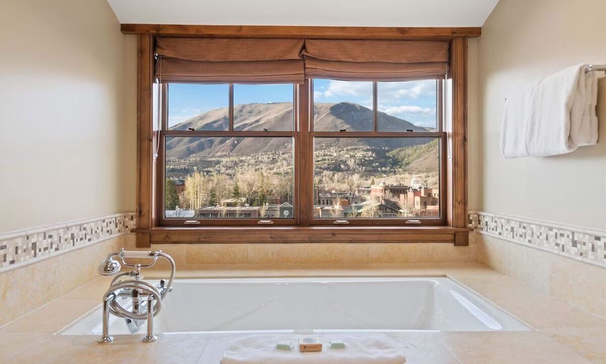 Photo of Bathroom in Aspen