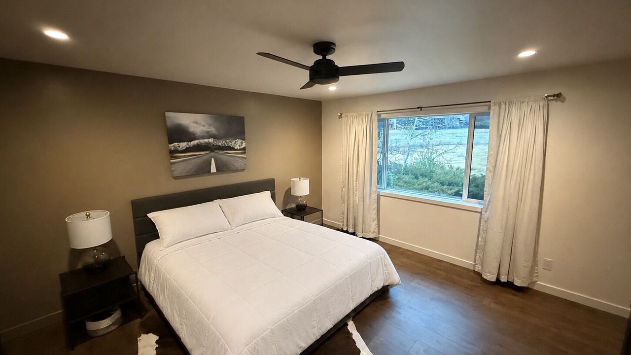 Photo of Bedroom in Gleneagle